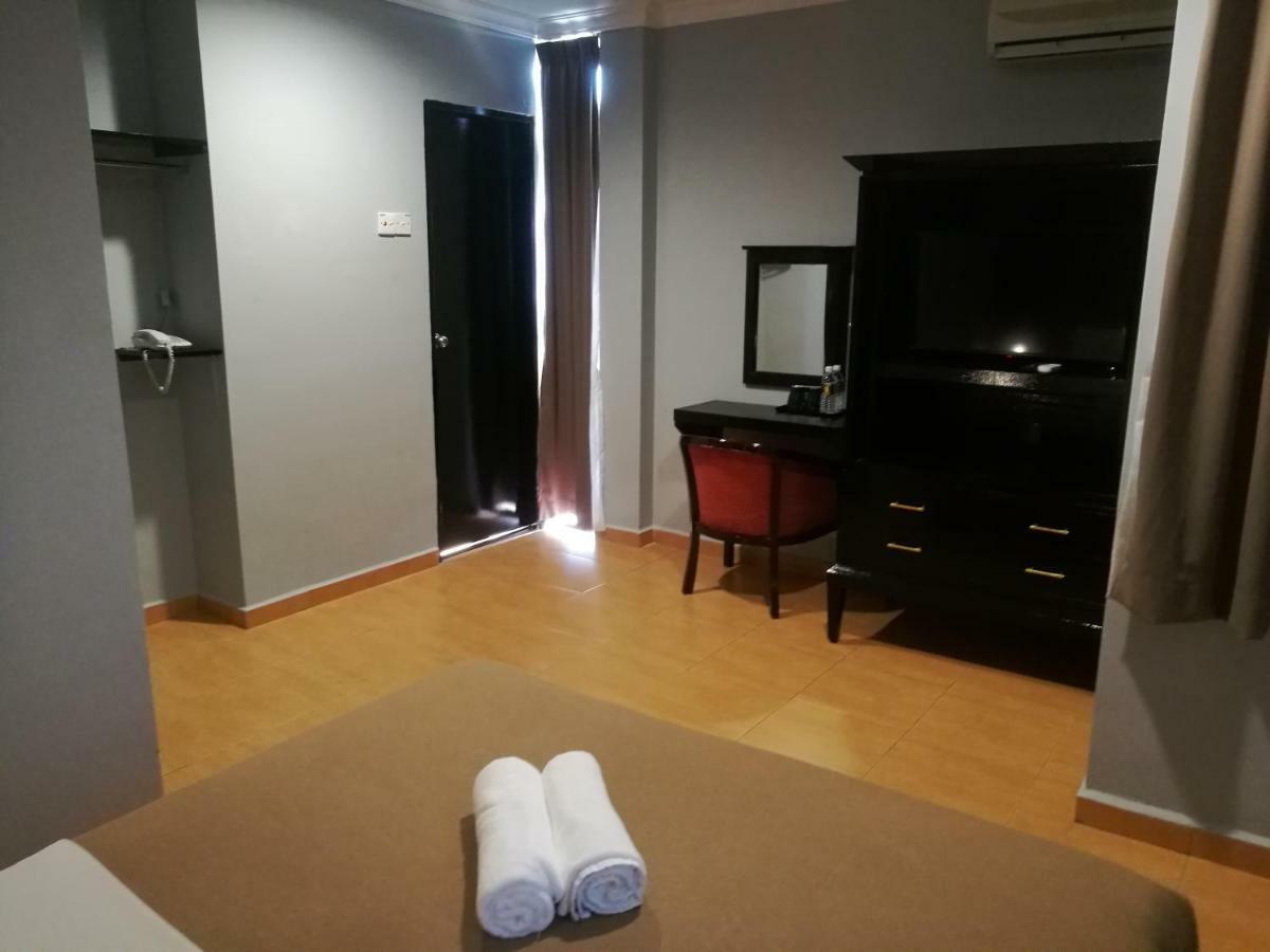 Grandpa Hotel Port Dickson Zewnętrze zdjęcie